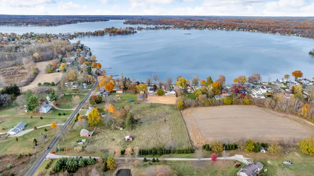 $1,595,000 | 3953 Woerner Road, Manitou Beach, MI 49253