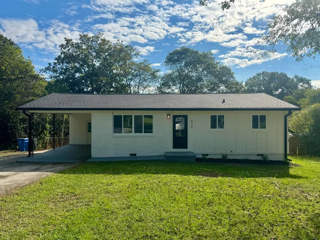 $2,095 | 824 Clift Street, Chattanooga, TN 37405