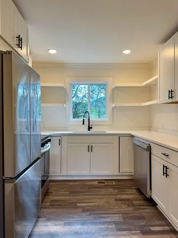 $2,095 | 824 Clift Street, Chattanooga, TN 37405