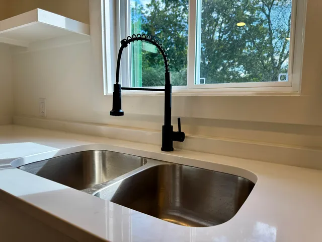 $2,095 | 824 Clift Street, Chattanooga, TN 37405