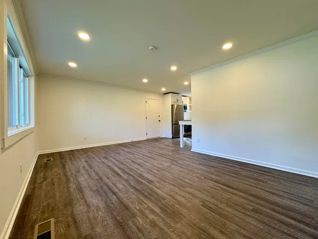 $2,095 | 824 Clift Street, Chattanooga, TN 37405