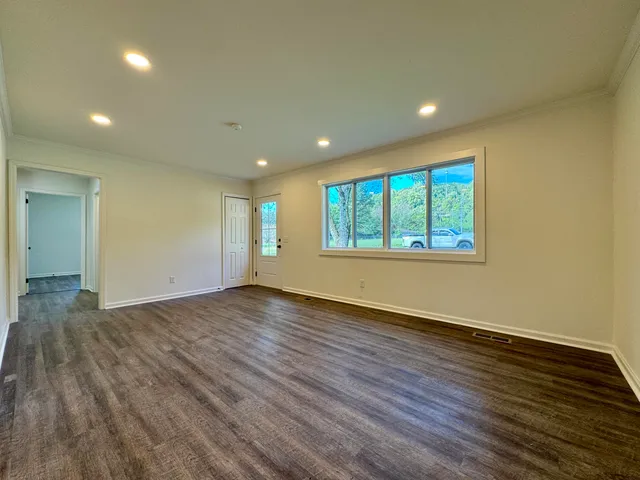 $2,095 | 824 Clift Street, Chattanooga, TN 37405