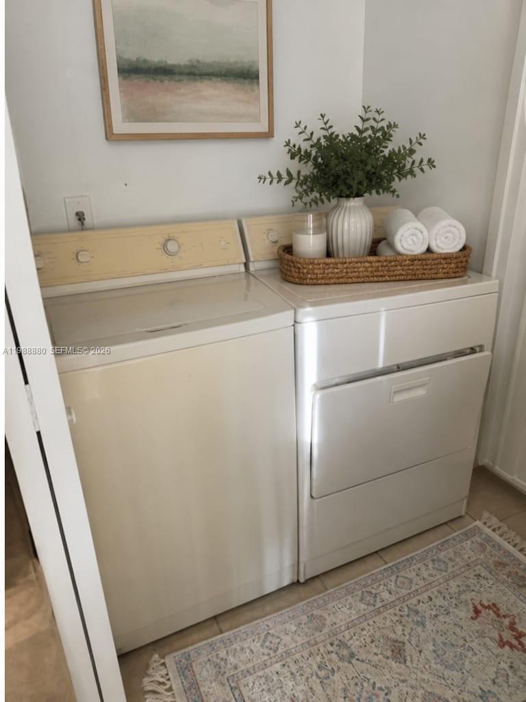 2260 Northwest 59th Way Lauderhill, FL 33313 - Photo 26 of 29 2264 half bathroom