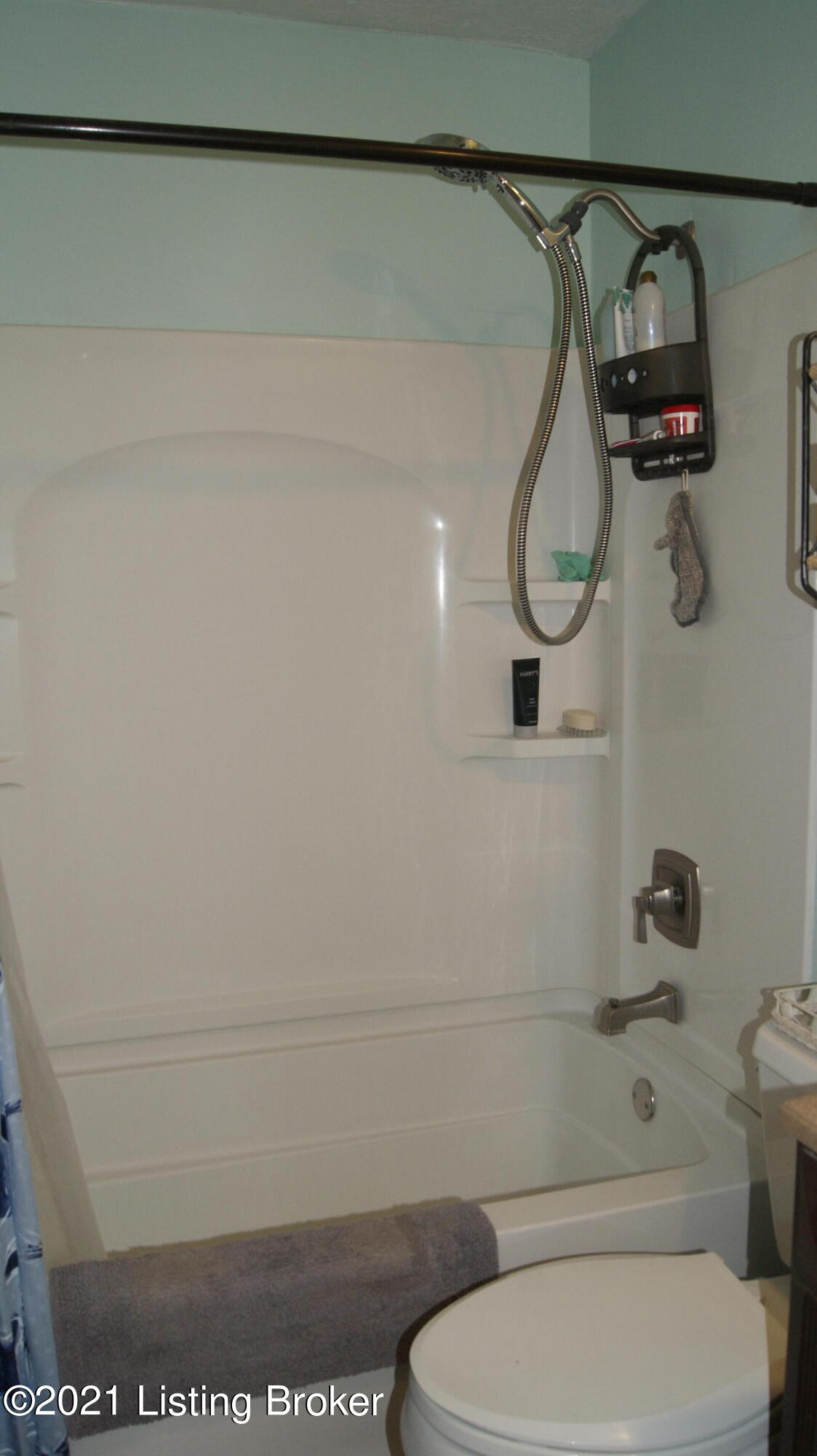 9704 Fairground Road Louisville, KY 40291 - Photo 10 of 20 _DSC3332