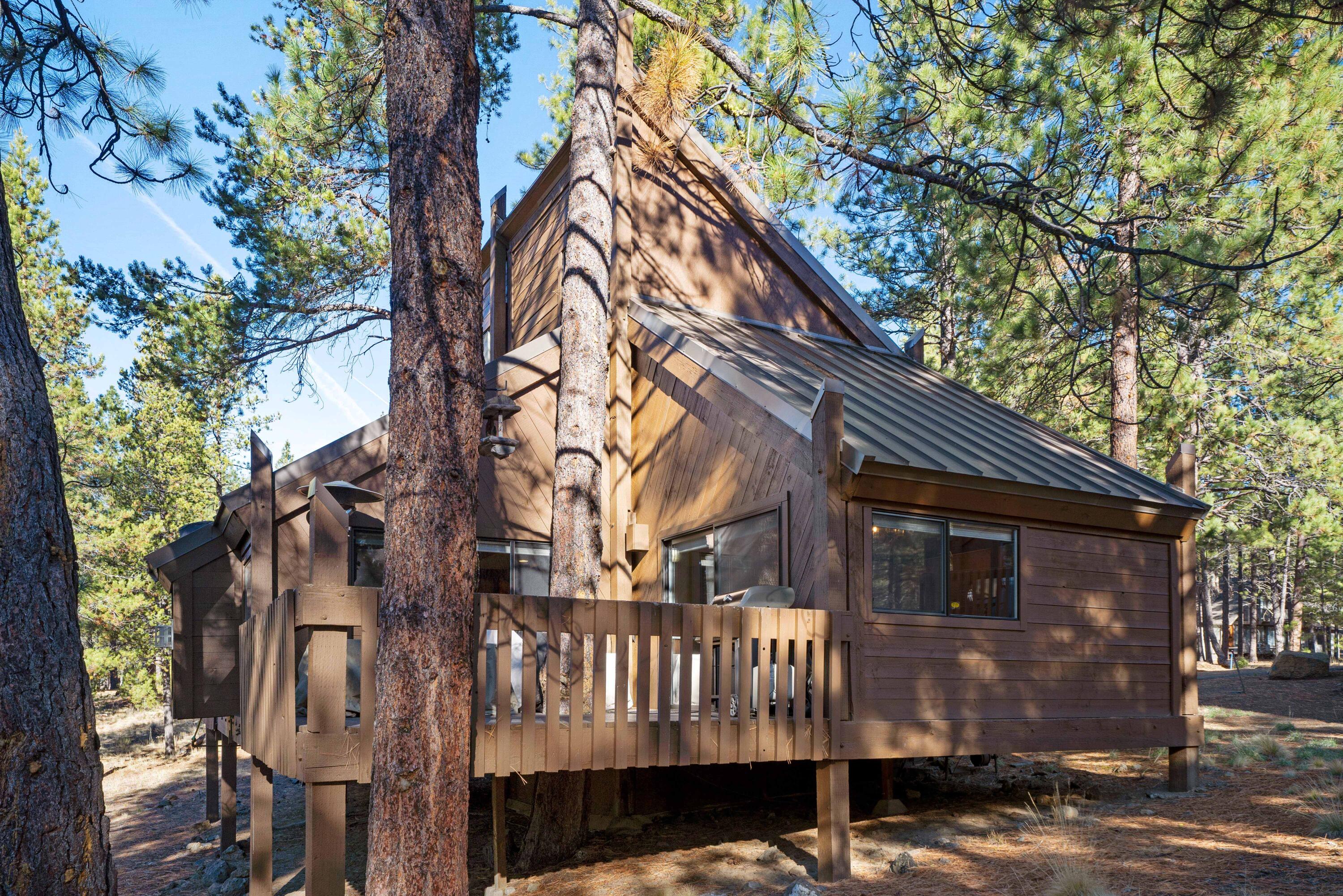 57409 Overlook Road, Unit 2 Sunriver, OR 97707 - Photo 5 of 23
