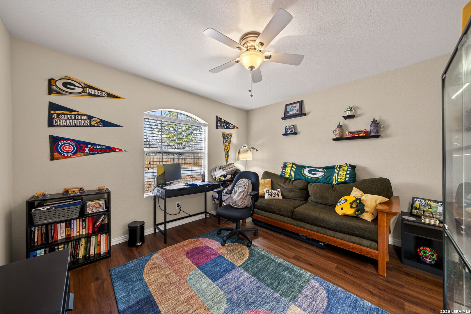 7942 Ruidoso Chase Selma, TX 78154 - Photo 20 of 26 a living room with furniture and a window