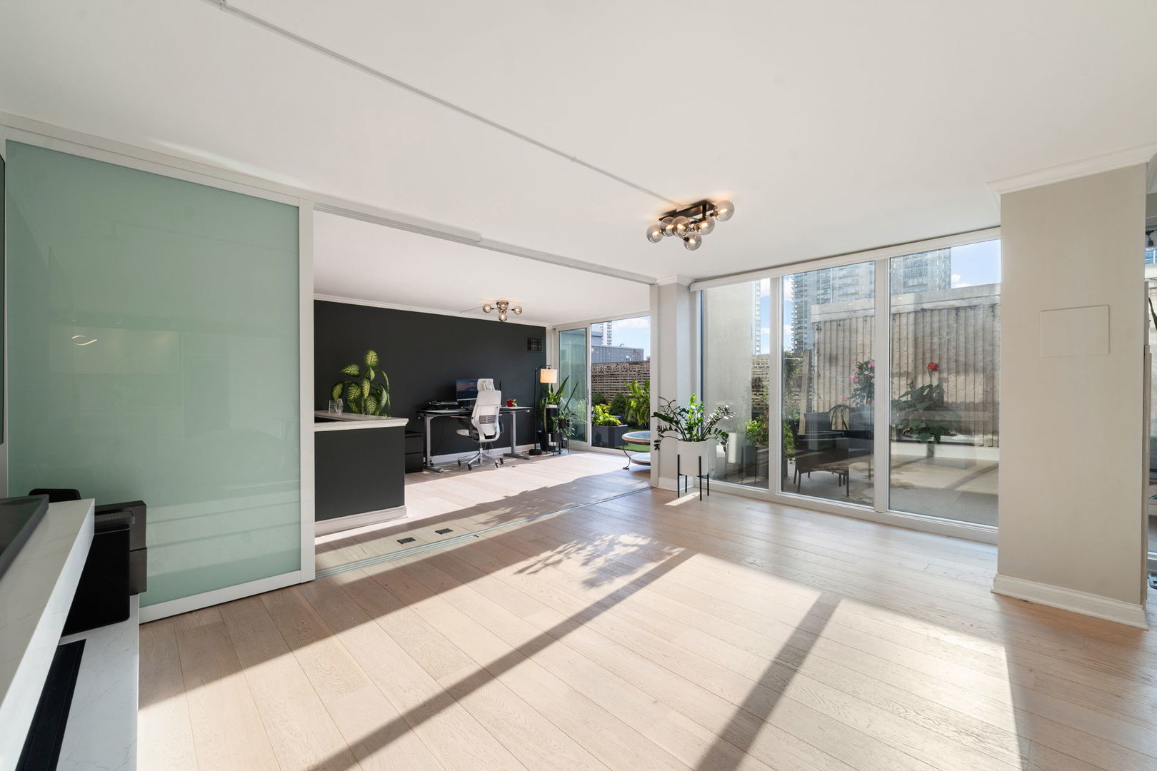1516 North State Parkway, Unit 5D Chicago, IL 60610 - Photo 15 of 34 a view of lobby with furniture and floor to ceiling window