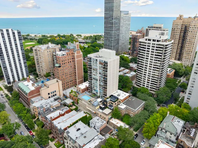 a picture of city view