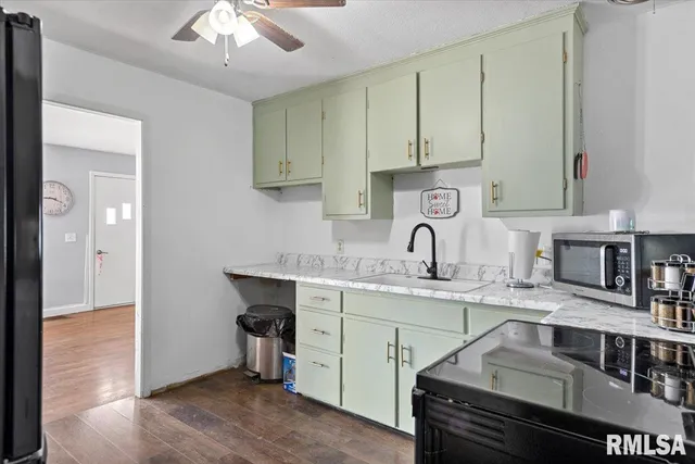 $92,500 | 1509 Hardin Avenue, Jacksonville, IL 62650