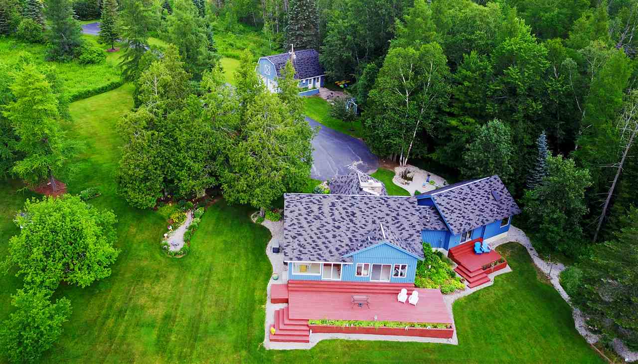 488 East River Road Traverse City, MI 49696 - Photo 12 of 81 1835508-11.JPG