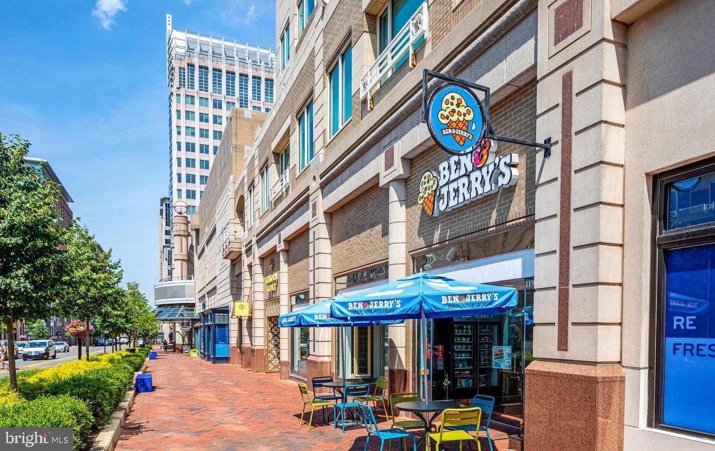 11733 Indian Ridge Road Reston, VA 20191 - Photo 16 of 27 Reston Town Center dining and shopping