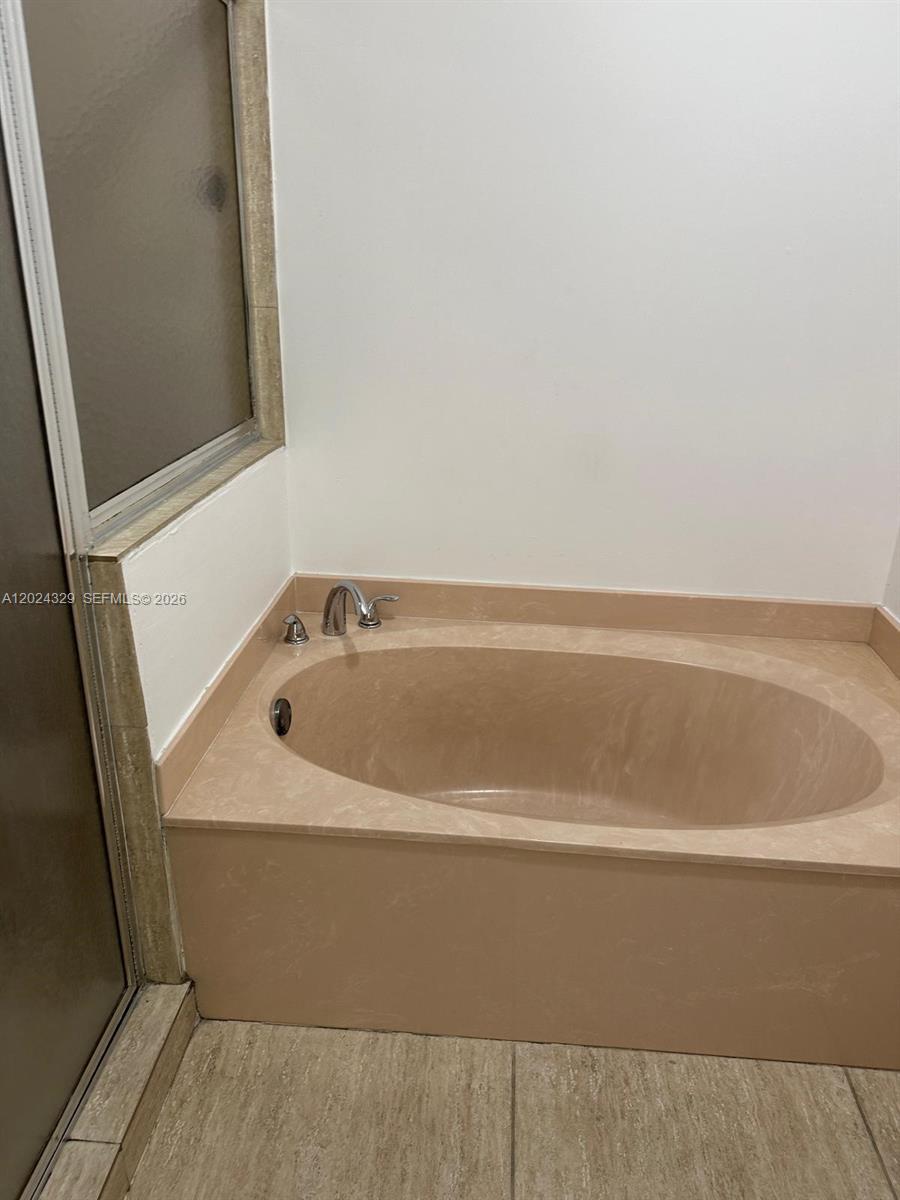 11090 Baybreeze Way, Unit 11090 Boca Raton, FL 33428 - Photo 16 of 21