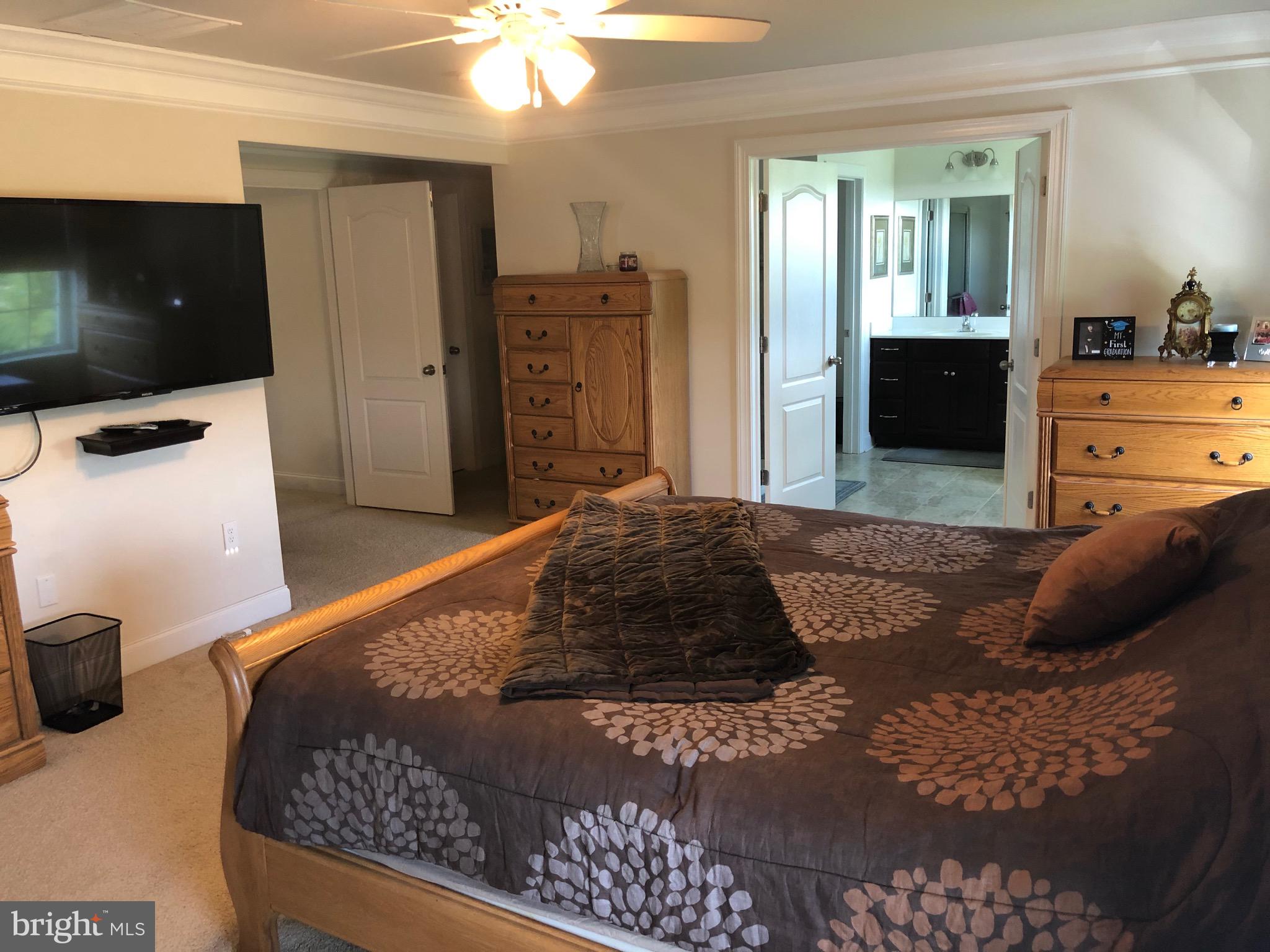 372 Old York Road Hamilton, NJ 08620 - Photo 34 of 51 Master Bedroom