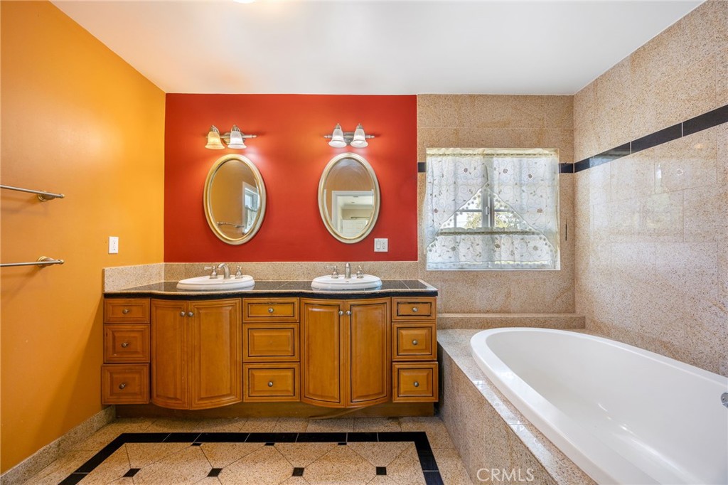 509 Alameda Altadena, CA 91001 - Photo 17 of 39