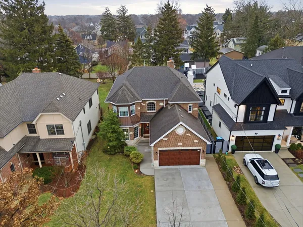 $1,249,000 | 395 Scott Street, Elmhurst, IL 60126