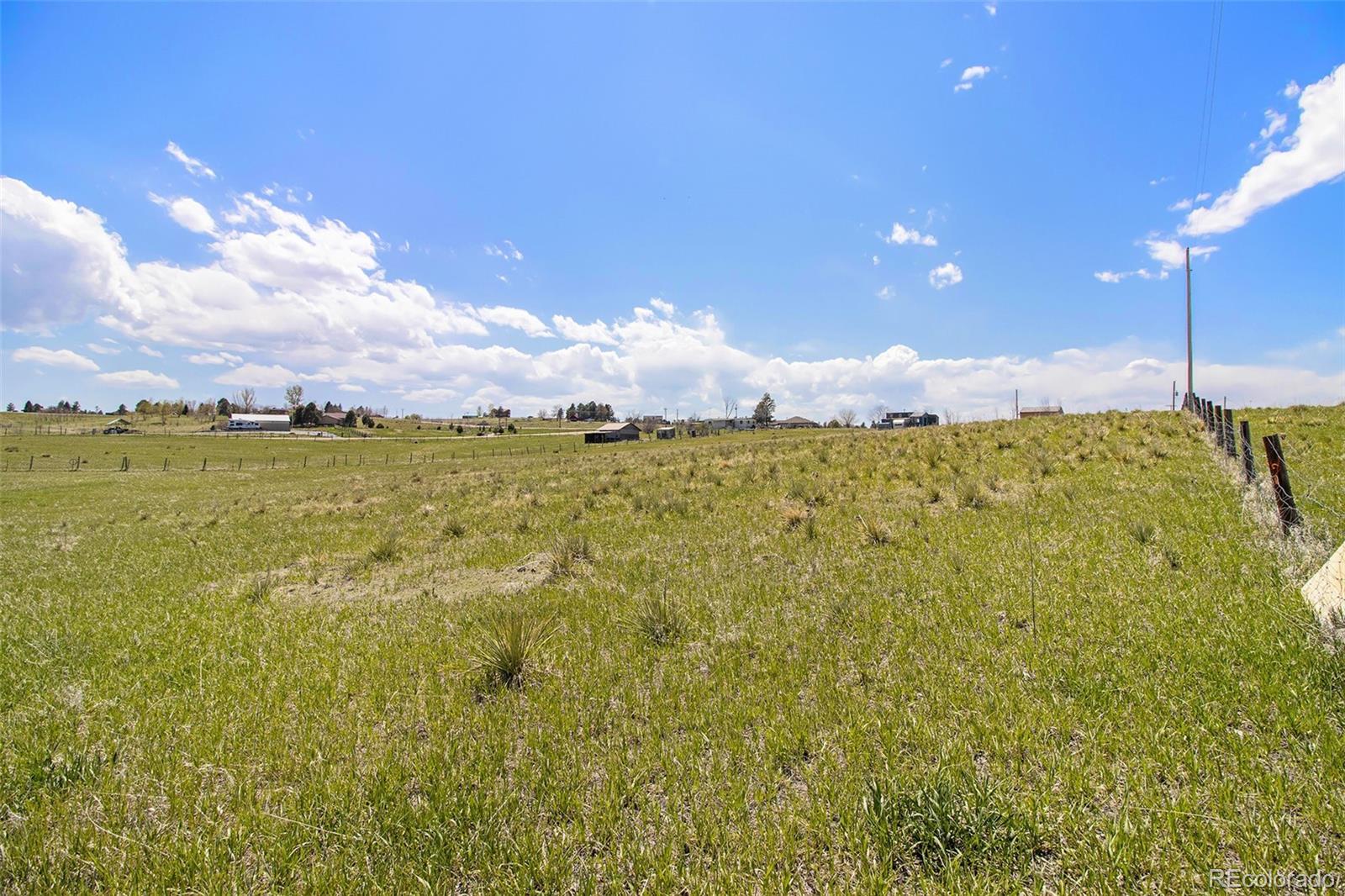 12066 Tomahawk Road Parker, CO 80138 - Photo 9 of 15 Gallery Image 9