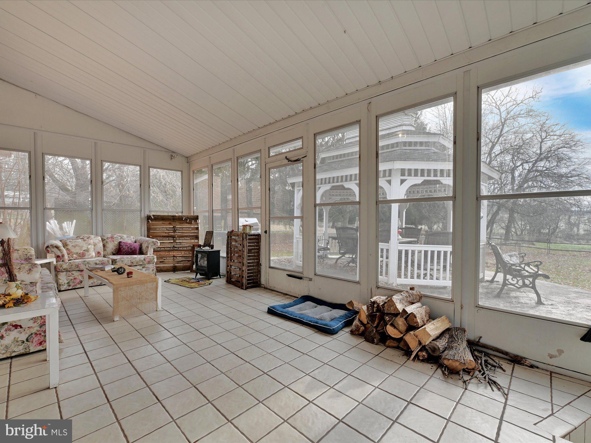 1236 Locust Grove Road Middletown, PA 17057 - Photo 15 of 27 Gallery Image 15