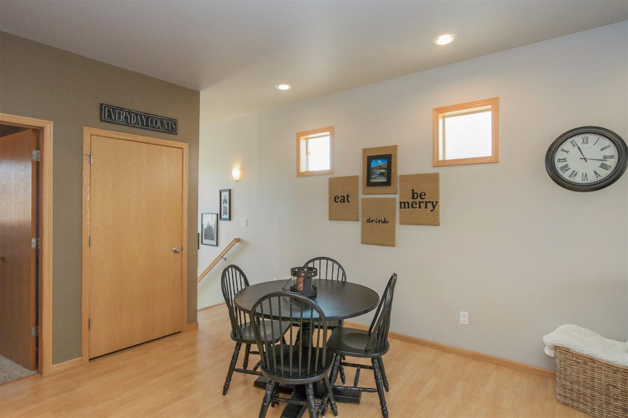 177 South Park Ridge Road North Liberty, IA 52317 - Photo 7 of 27 Gallery Image 7