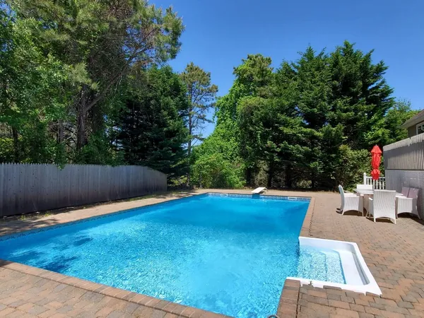 $45,000 | 43 Blackwatch Court, Southampton, NY 11968