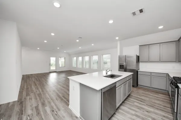 $2,195 | 2952 Cordova Hill Drive, Katy, TX 77493