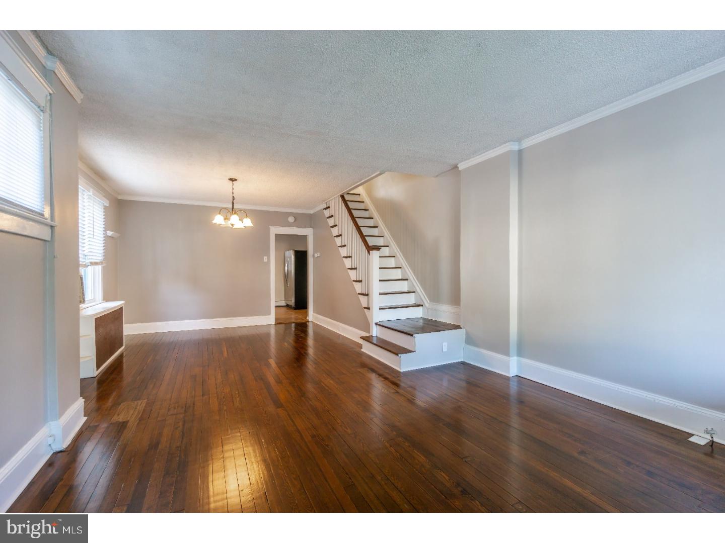 32 East Chelton Road Brookhaven, PA 19015 - Photo 22 of 22 Living Room