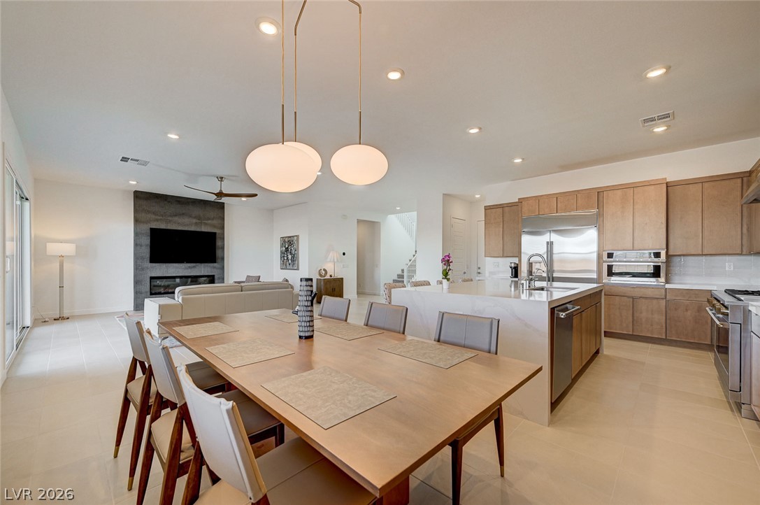 10022 Decano Ridge Street Las Vegas, NV 89141 - Photo 9 of 58 Gallery Image 9