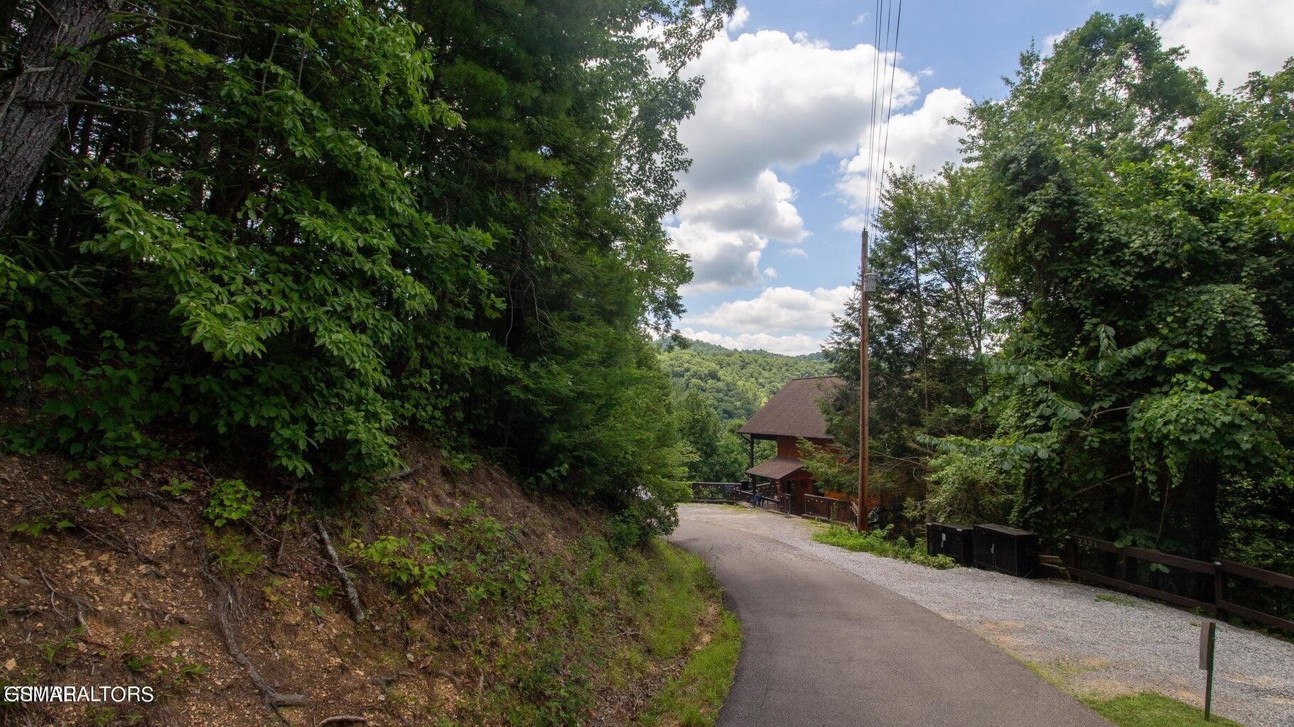 13 High Top Loop Sevierville, TN 37862 - Photo 2 of 13 Gallery Image 2