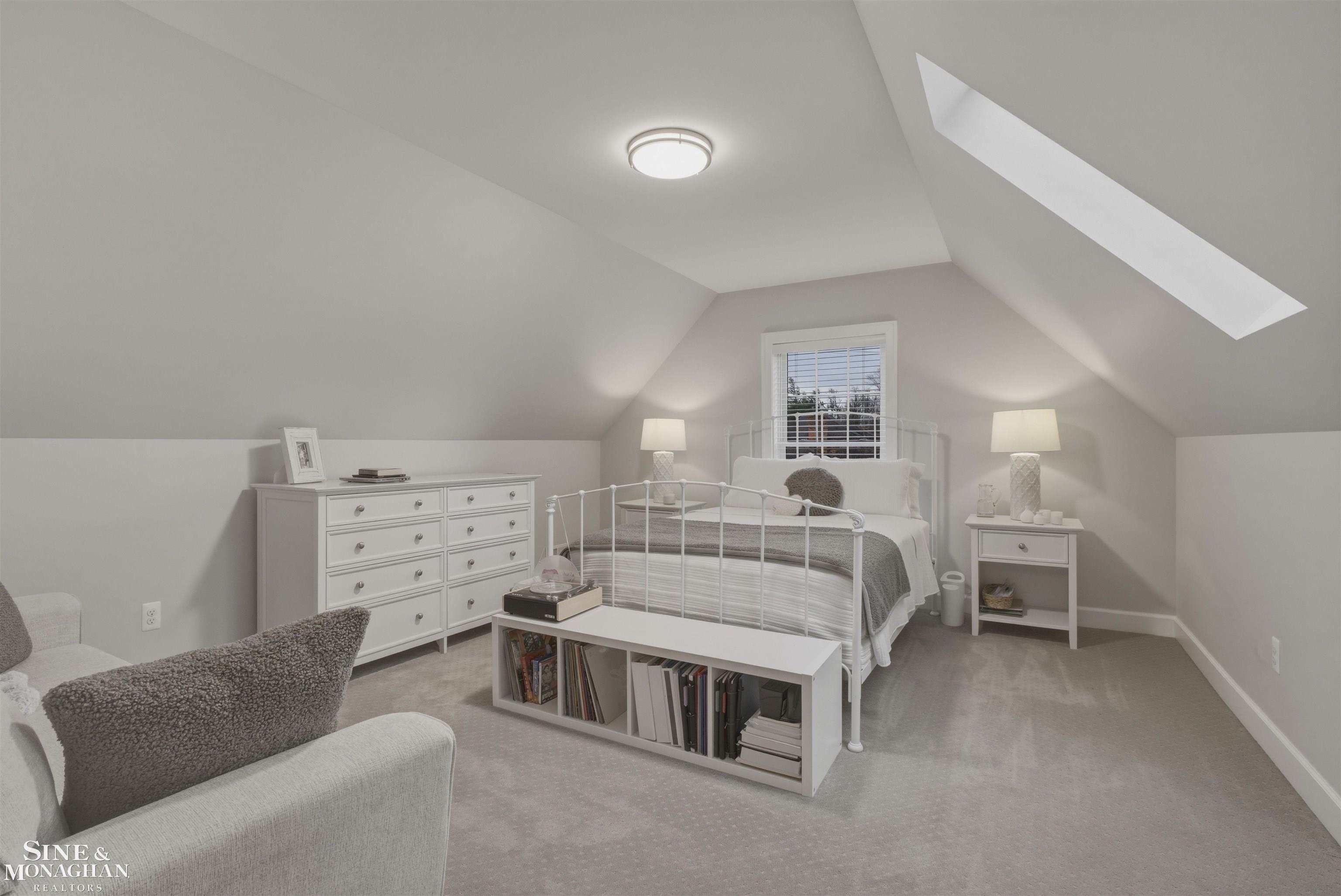 174 Kerby Road Grosse Pointe, MI 48236 - Photo 36 of 64 50202978-32469991-95C3-4A47-887C-A3FF4BC2FCB9.JPG