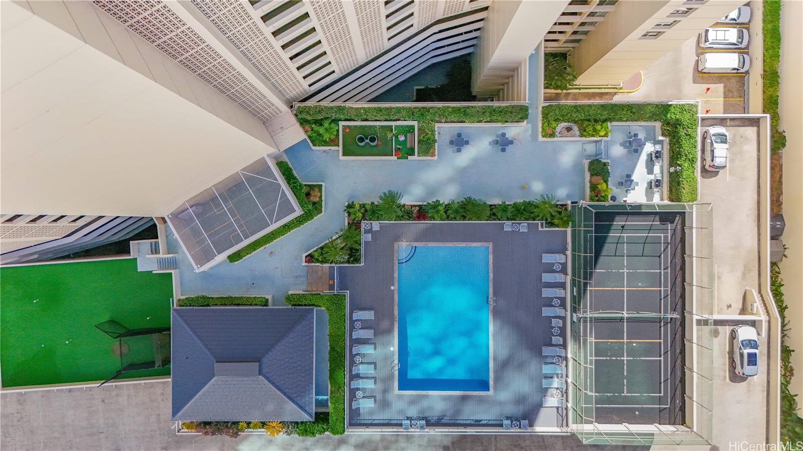 469 Ena Road, Unit 1508 Honolulu, HI 96815 - Photo 16 of 25