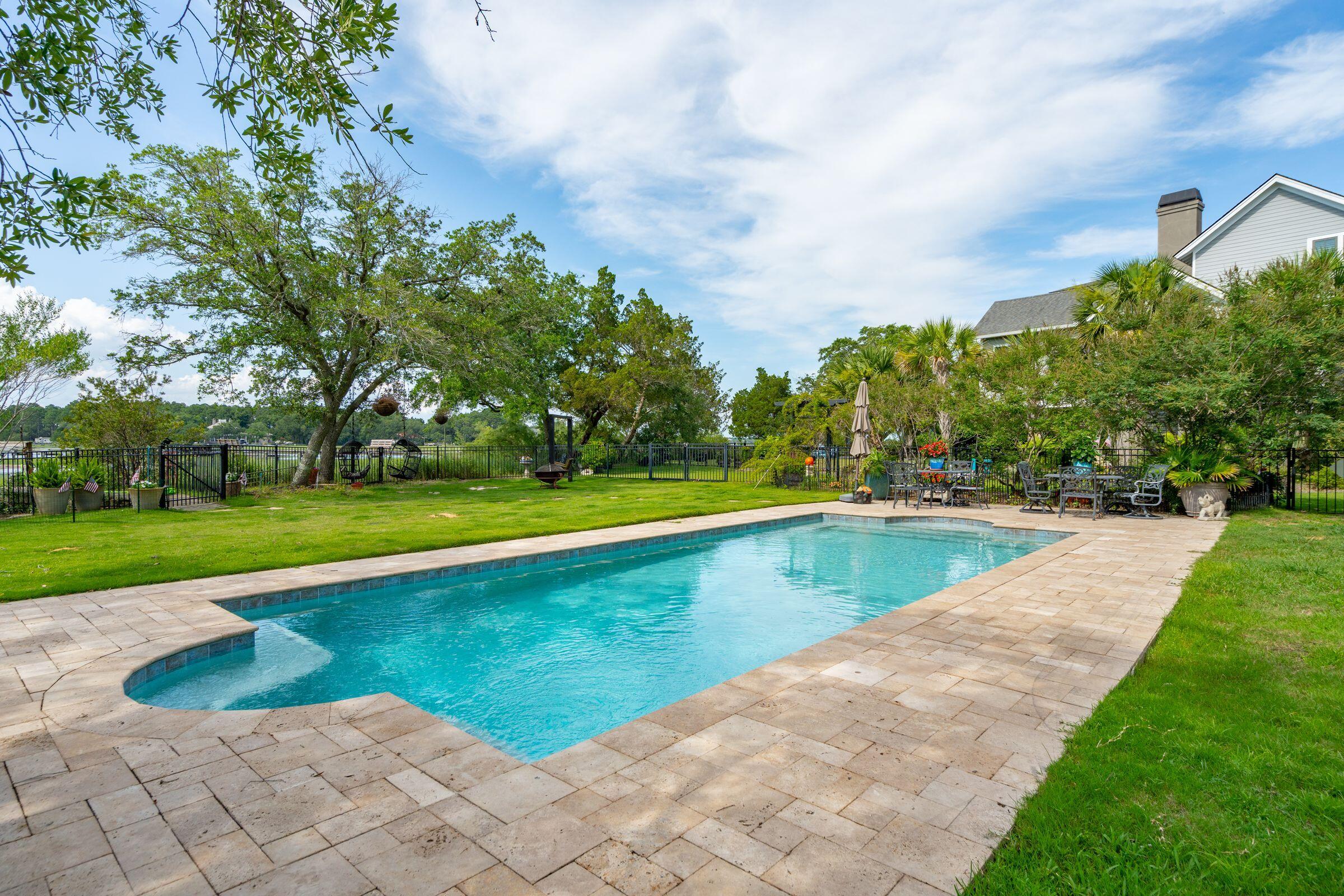 1667 Back Creek Road Charleston, SC 29412 - Photo 4 of 50 1667BackCreekRd-KeenEyeMarketing-020