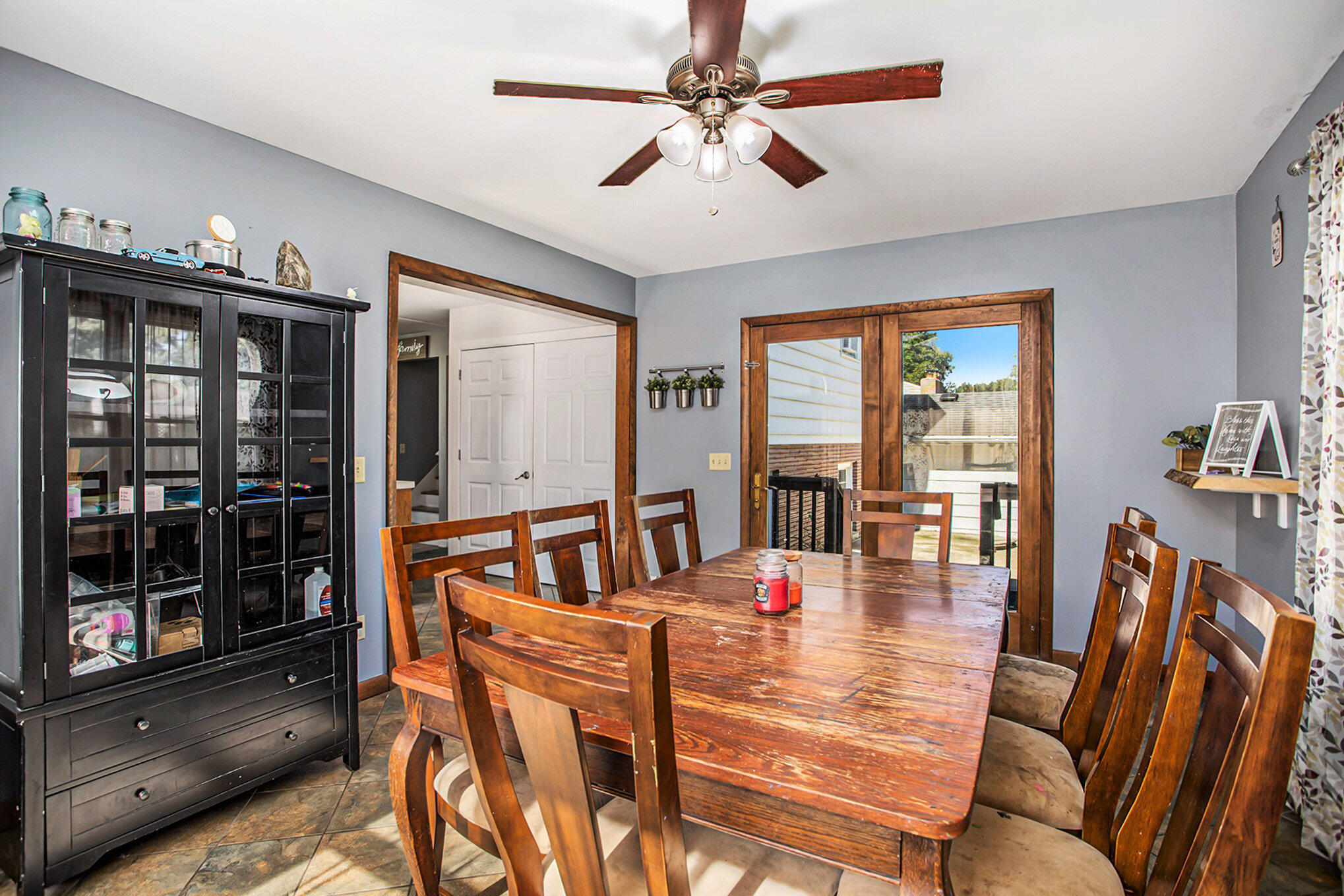 2928 Romence Road Portage, MI 49024 - Photo 9 of 26 009_90a5246