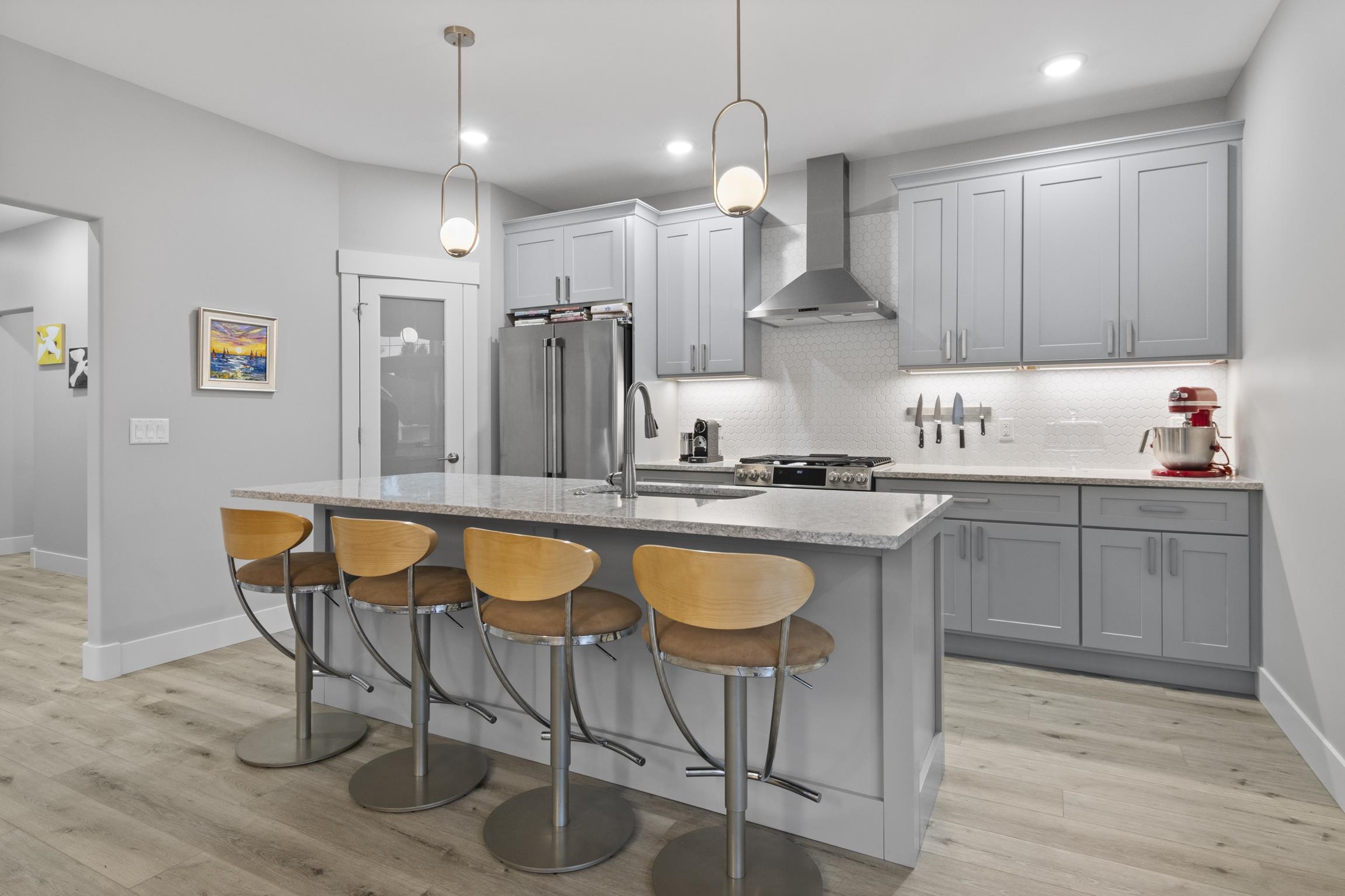 10708 Shrewbury Road Traverse City, MI 49684 - Photo 6 of 32