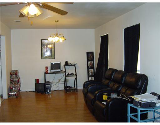 7331 Crestmont Road New Orleans, LA 70126 - Photo 4 of 8 Gallery Image 4