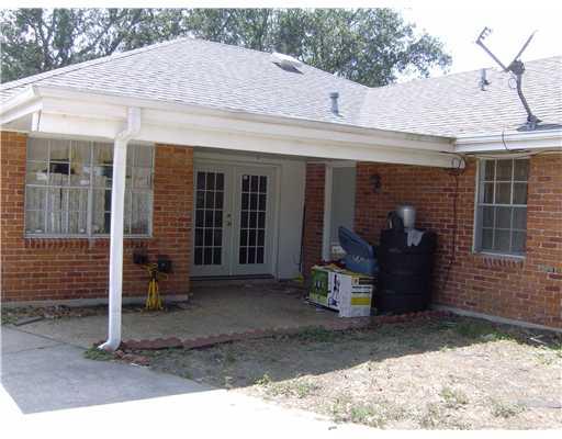 7331 Crestmont Road New Orleans, LA 70126 - Photo 6 of 8 Gallery Image 6