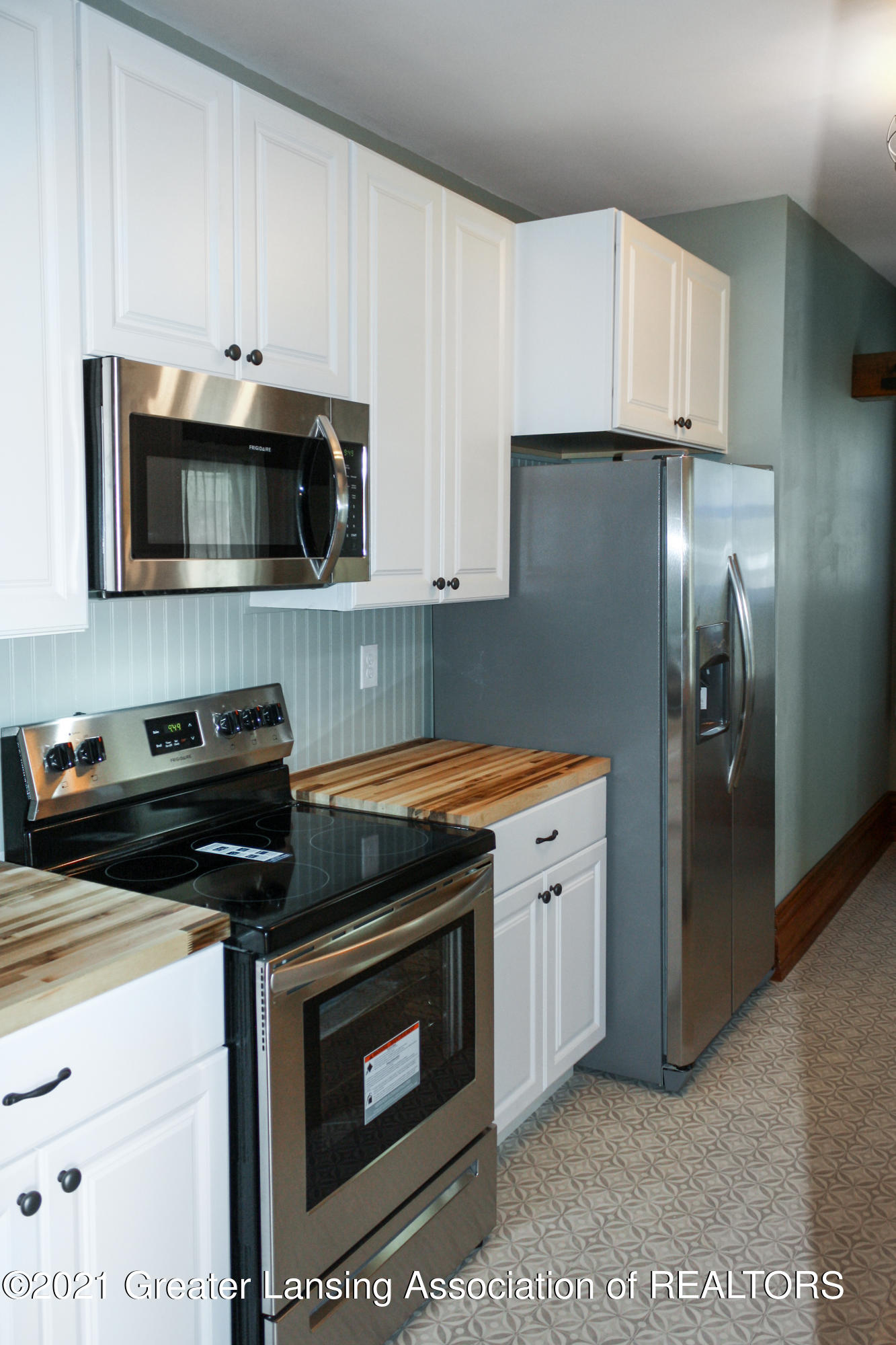 6748 West Beard Road Perry, MI 48872 - Photo 15 of 40 Kitchen