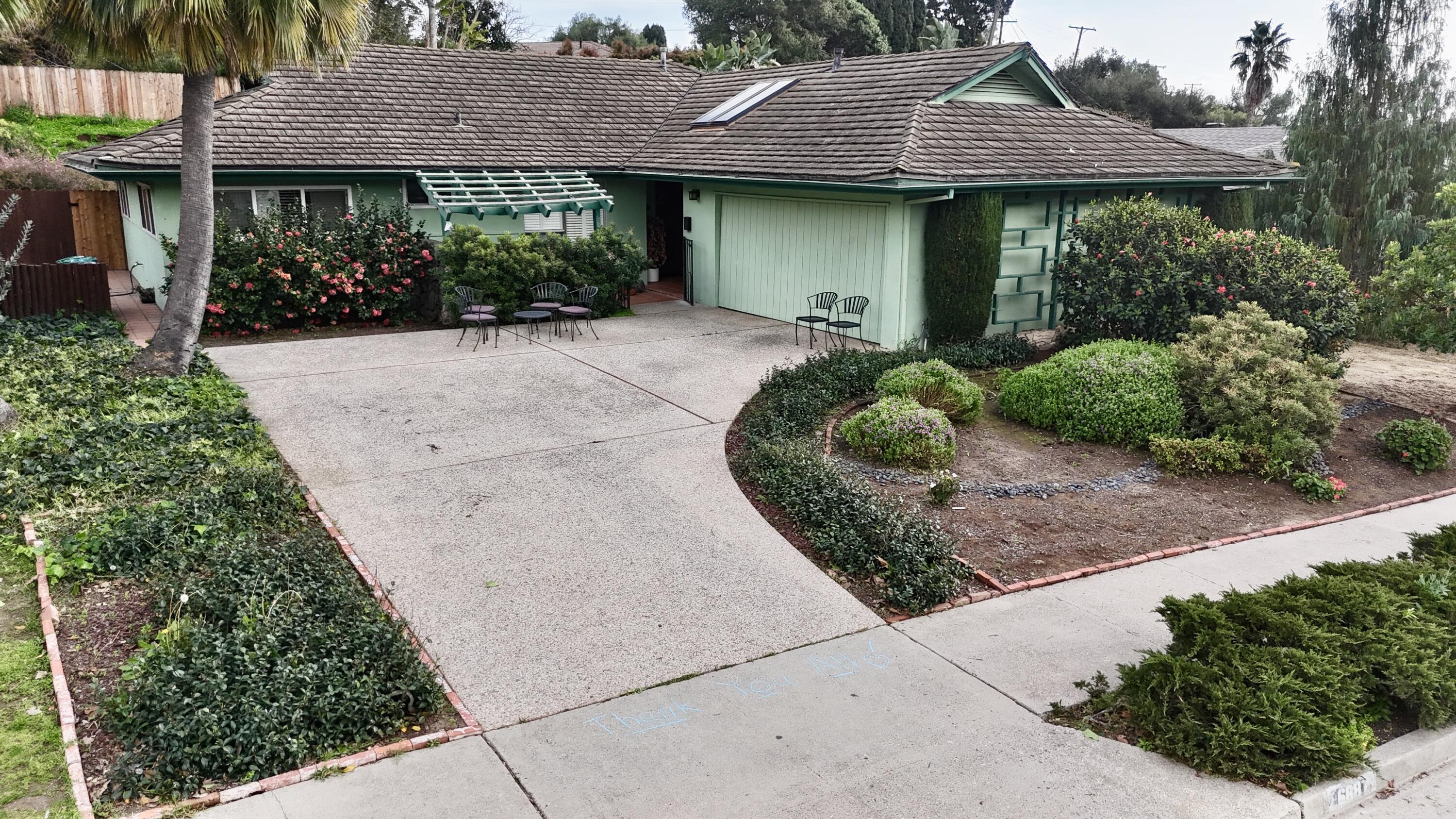 668 Willowglen Road Santa Barbara, CA 93105 - Photo 2 of 7 DJI_20240515121005_0005_D
