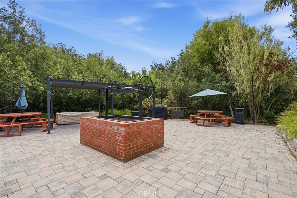 1675 Los Osos Valley Road, Unit 223 Los Osos, CA 93402 - Photo 28 of 32 Sea Oaks Community -BBQ Area