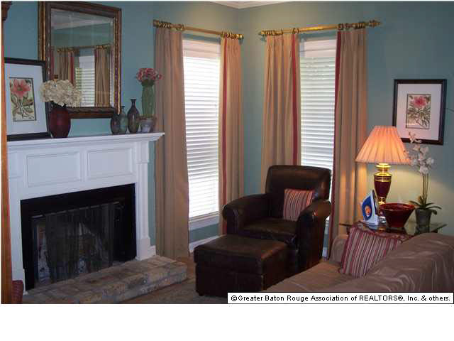 3945 Country View Drive Baton Rouge, LA 70817 - Photo 2 of 11 Gallery Image 2