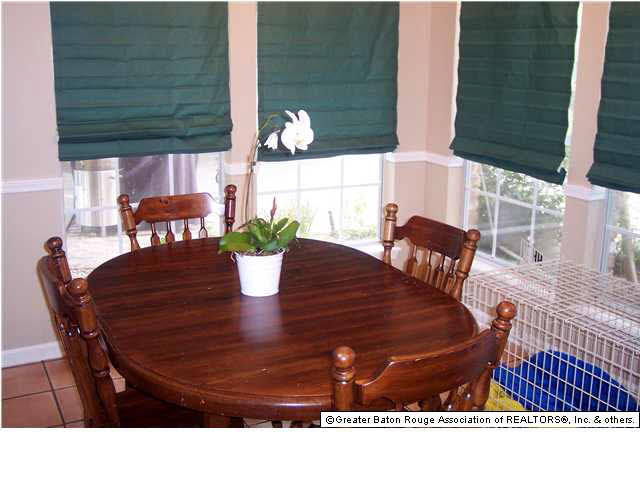 3945 Country View Drive Baton Rouge, LA 70817 - Photo 5 of 11 Gallery Image 5
