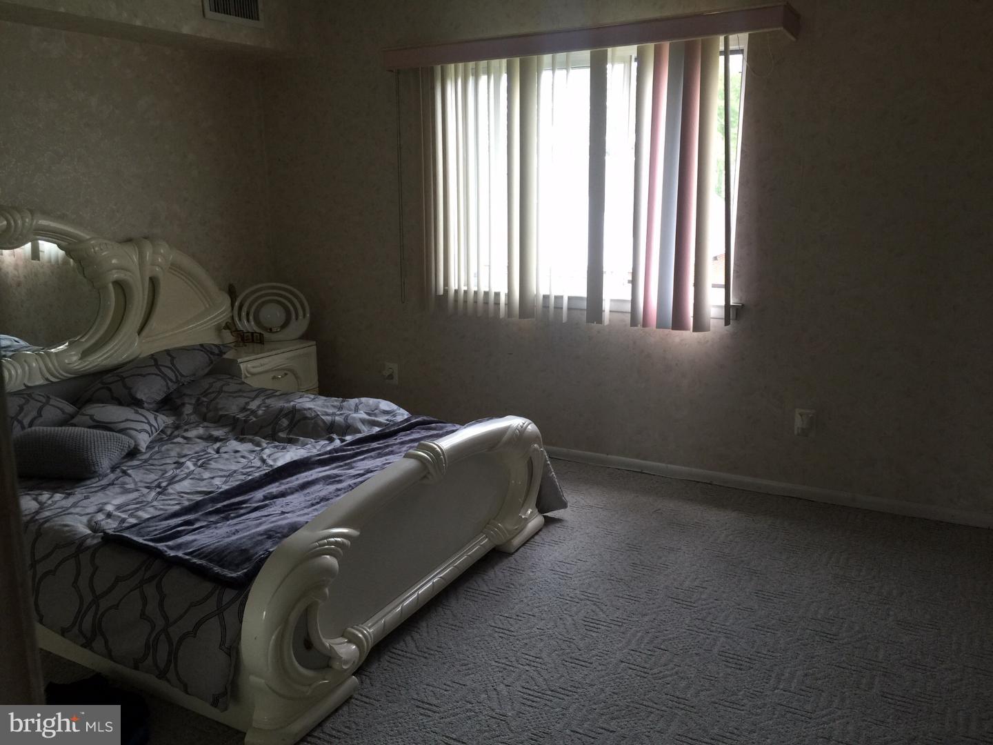 809 Red Lion Road, Unit B36 Philadelphia, PA 19115 - Photo 4 of 7 Gallery Image 4