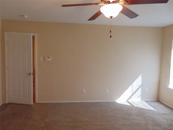 $1,995 | 251 Wolfberry Path, Buda, TX 78610