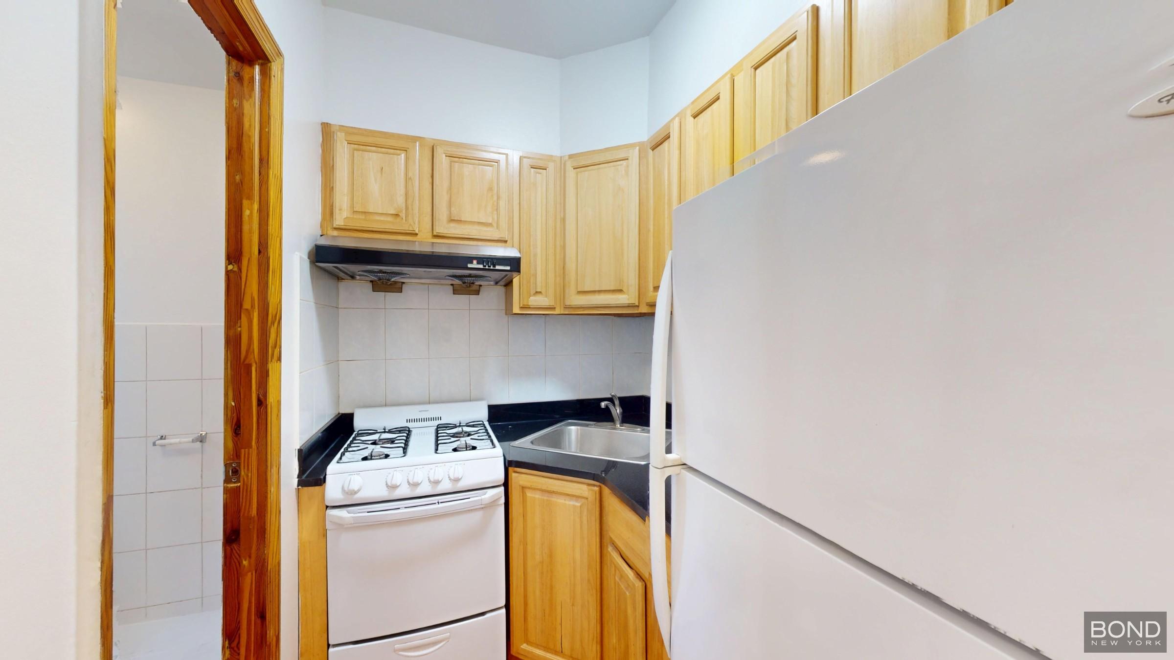 20 Spring Street, Unit 10 Manhattan, NY 10012 - Photo 2 of 11 Photo 2