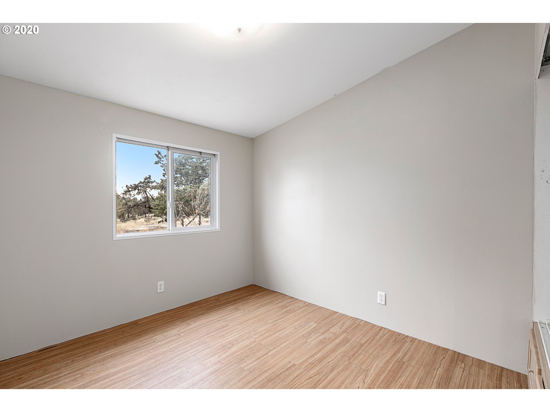 4240 Southeast Umatilla Loop Prineville, OR 97754 - Photo 11 of 24