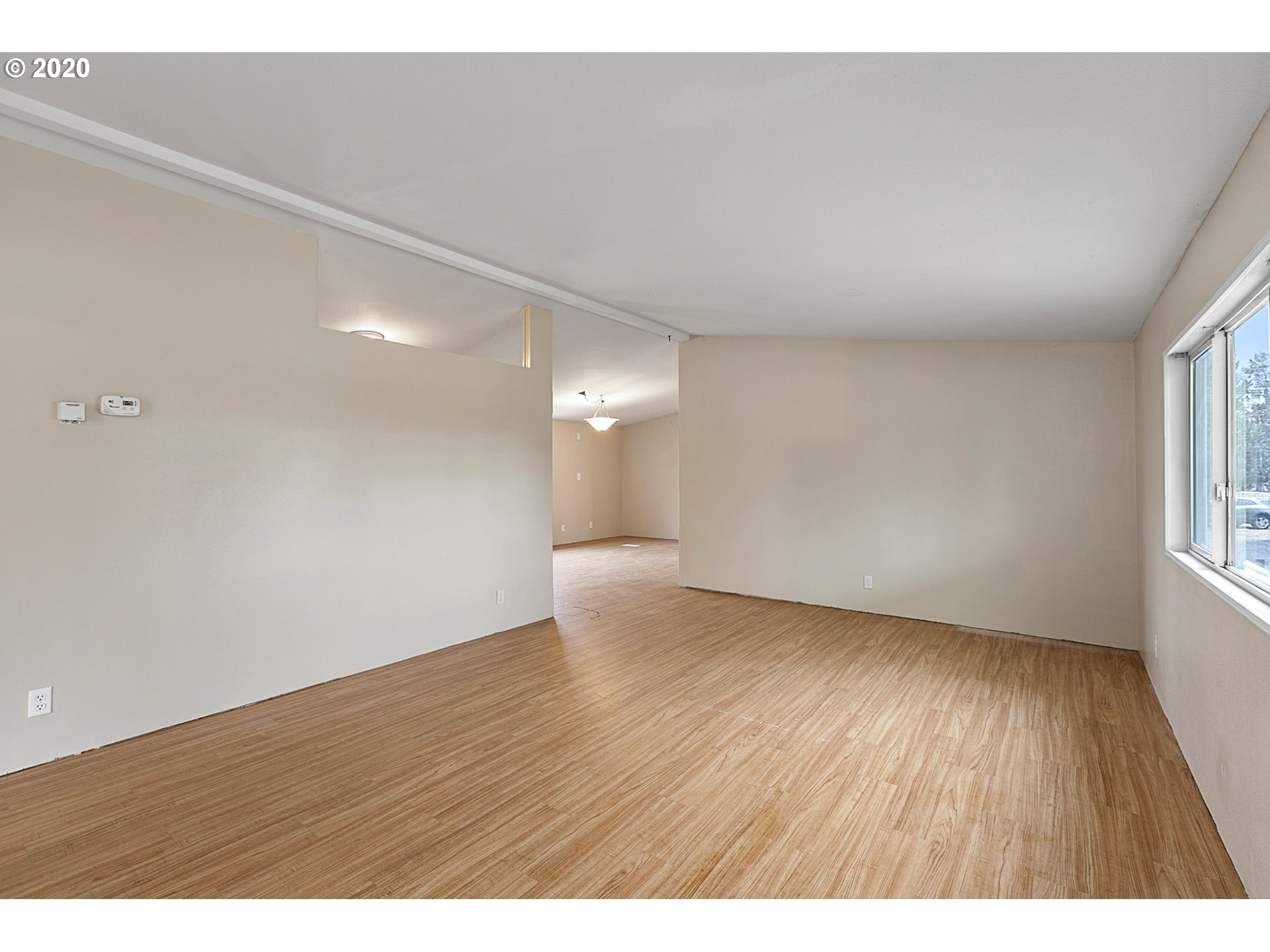 4240 Southeast Umatilla Loop Prineville, OR 97754 - Photo 3 of 24