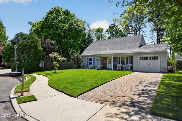 $639,900 | 11 Moss Haven Way, Howell, NJ 07731