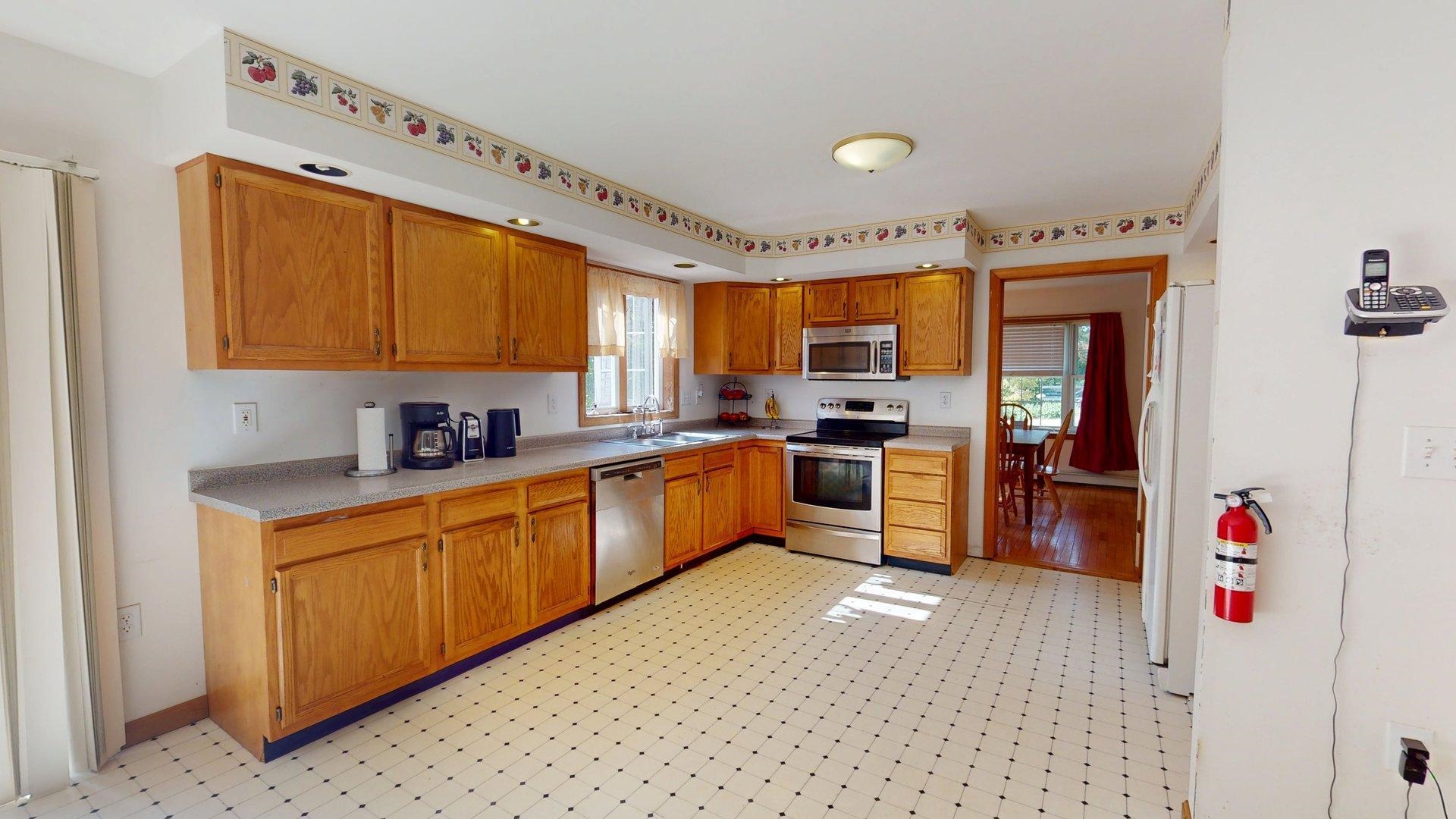 82 Plummer Hill Road Belmont, NH 03220 - Photo 4 of 42 Gallery Image 4