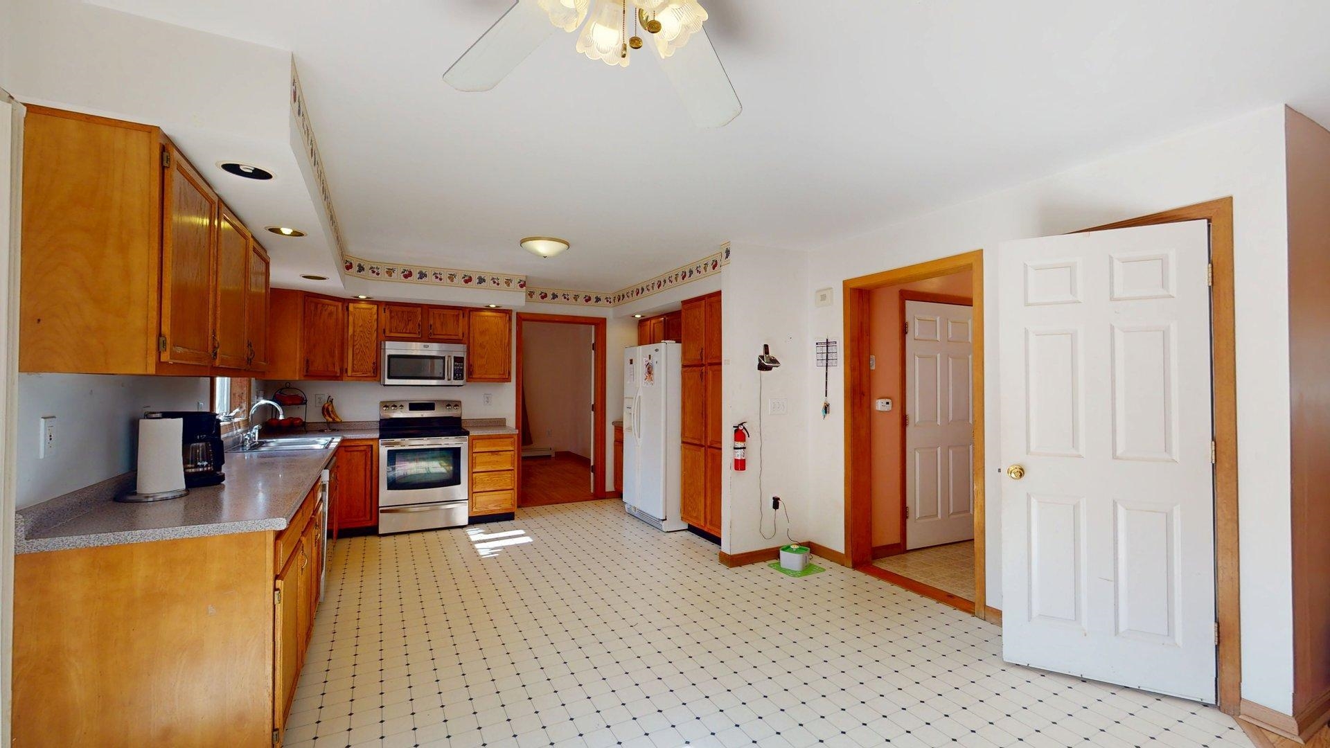 82 Plummer Hill Road Belmont, NH 03220 - Photo 6 of 42 Gallery Image 6