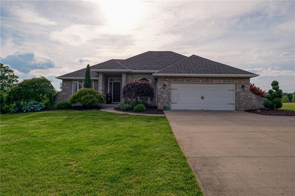 104 Rochelle Lane Monaca, PA 15061 - Photo 1 of 25 Gallery Image 1