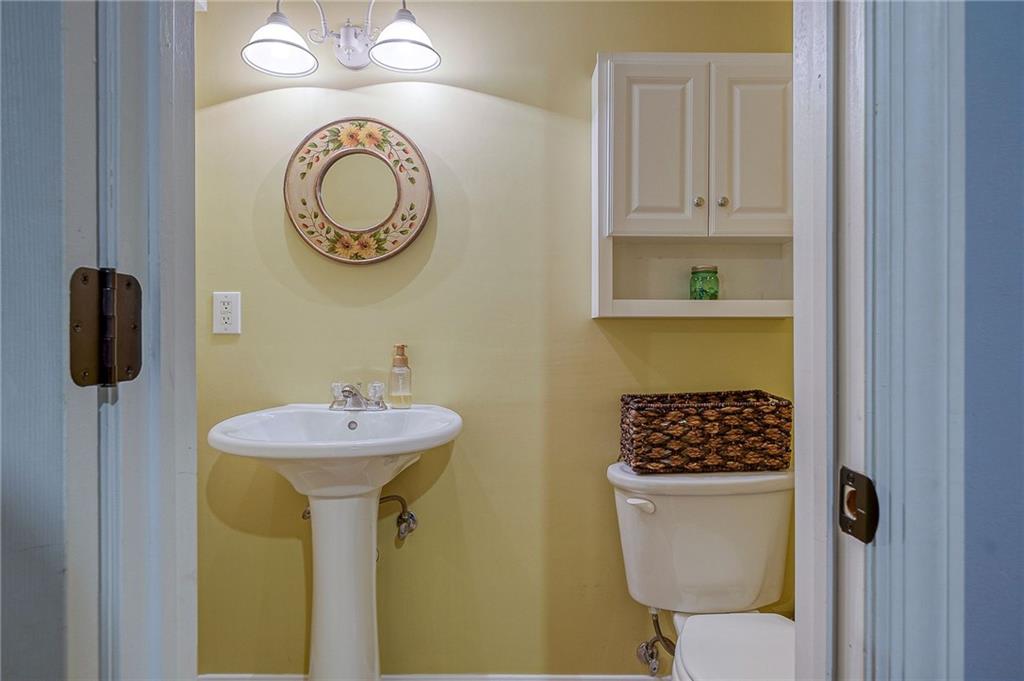 104 Rochelle Lane Monaca, PA 15061 - Photo 21 of 25 Gallery Image 21