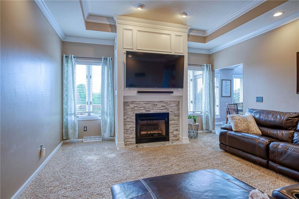 104 Rochelle Lane Monaca, PA 15061 - Photo 5 of 25 Gallery Image 5